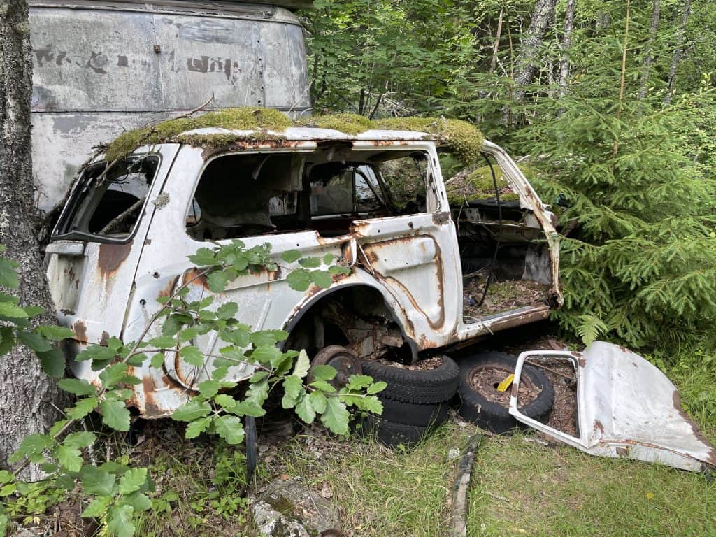 Uttjänt bil värdefull för bilskrot i Agnesberg